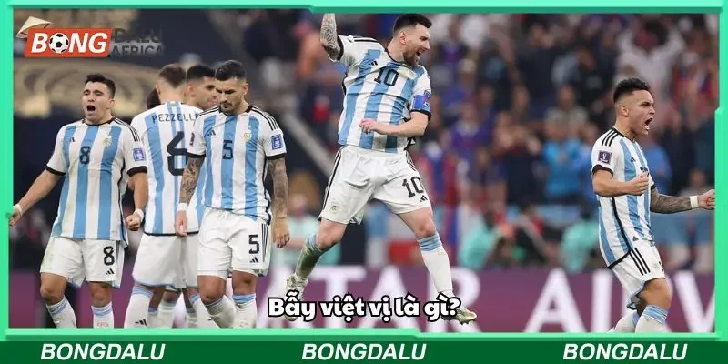 Bẫy việt vị là một chiến thuật phòng ngự nhằm khiến tiền đạo đối phương thất thủ