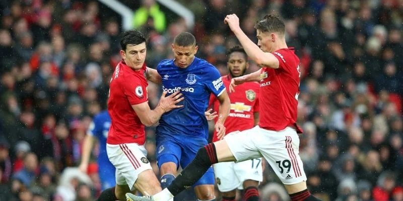 Đánh giá nhanh phong độ Everton vs Manchester United
